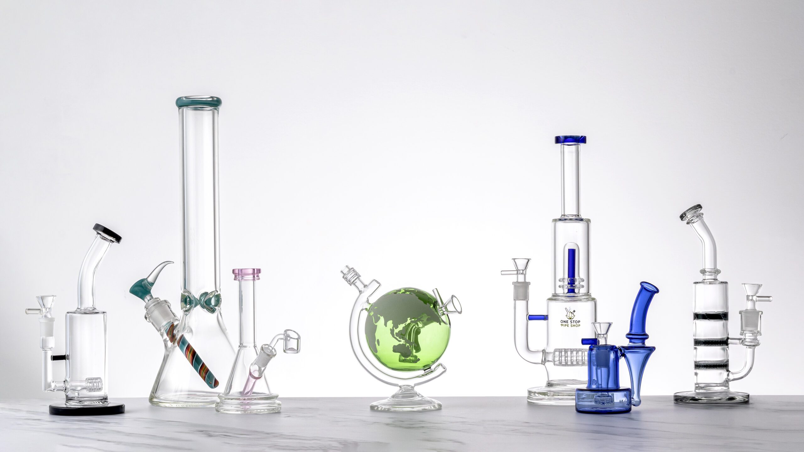 Different Types of Bongs Water Pipes Explained what is a gravity bong Banner Shot scaled